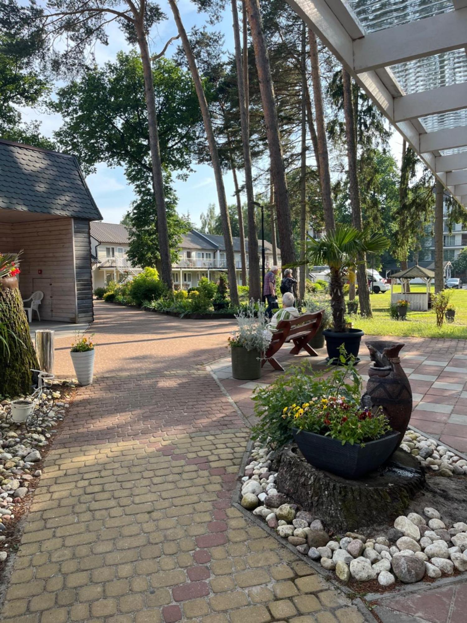 Stilo Hotel ミエンジズドロイェ エクステリア 写真
